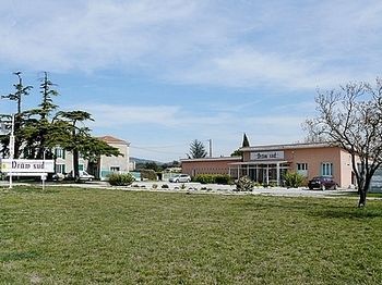 Logis Drom'sud Donzère