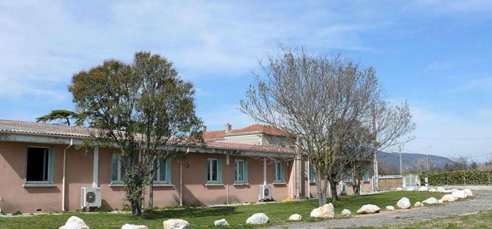 Logis Drom'sud 2* Donzère